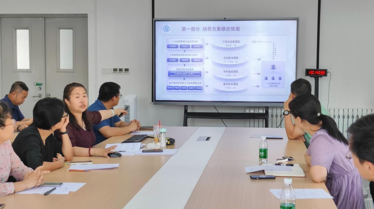 说明: e6015b691f7138f9ee0d13321bc5a46 说明: e6015b691f7138f9ee0d13321bc5a46