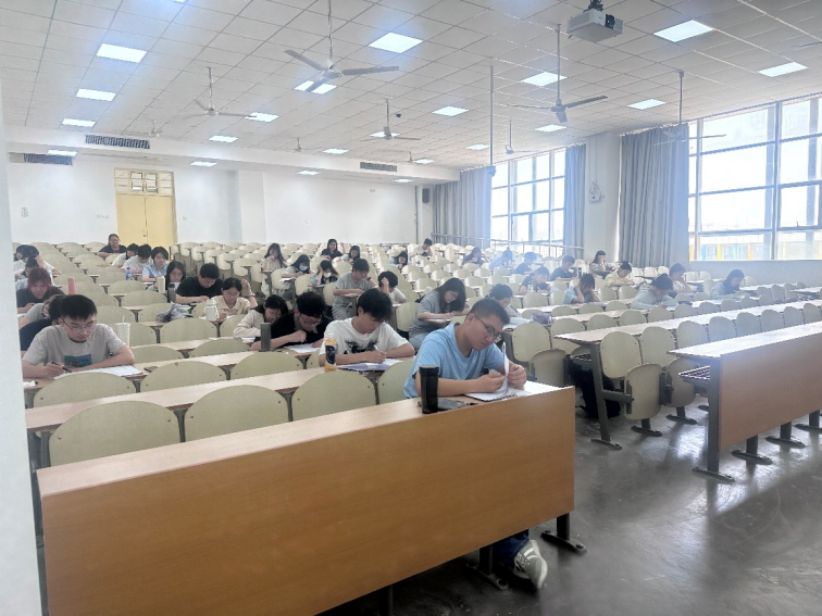 说明: IMG_256 说明: IMG_256
