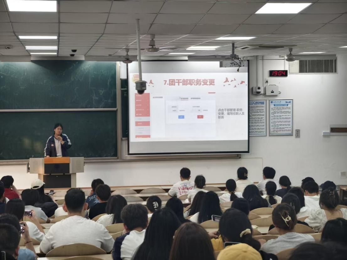 说明: 2d6cc67fb9aa489c179cde6efb23f8bb 说明: 2d6cc67fb9aa489c179cde6efb23f8bb