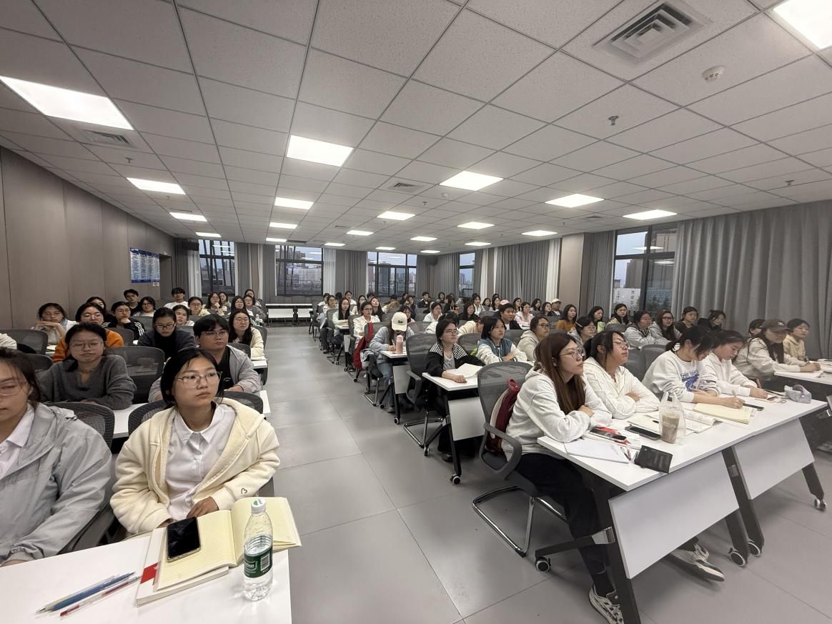 说明: 1b35a7c22fa823bf6199d8194d8ca3e6